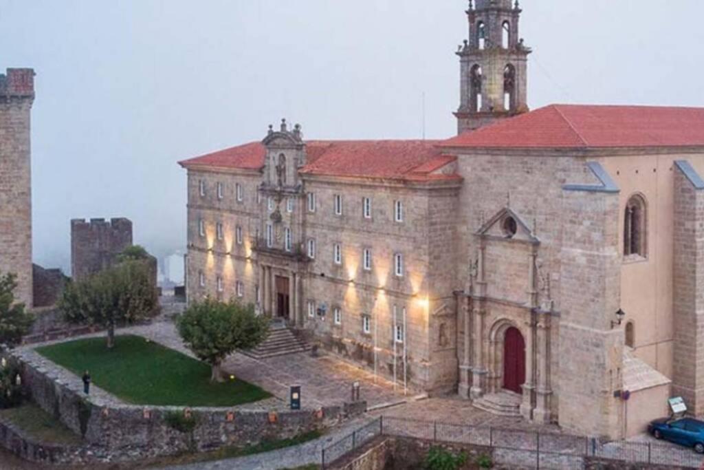 Ferienwohnung Luminoso Loft Monforte De Lemos Exterior foto